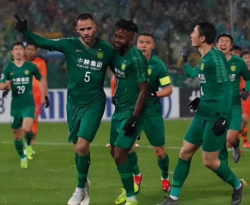 威廉希尔官网-蒙哥马利刚来国安带队冬训，就迎来久违强援复出，曾效力过葡超