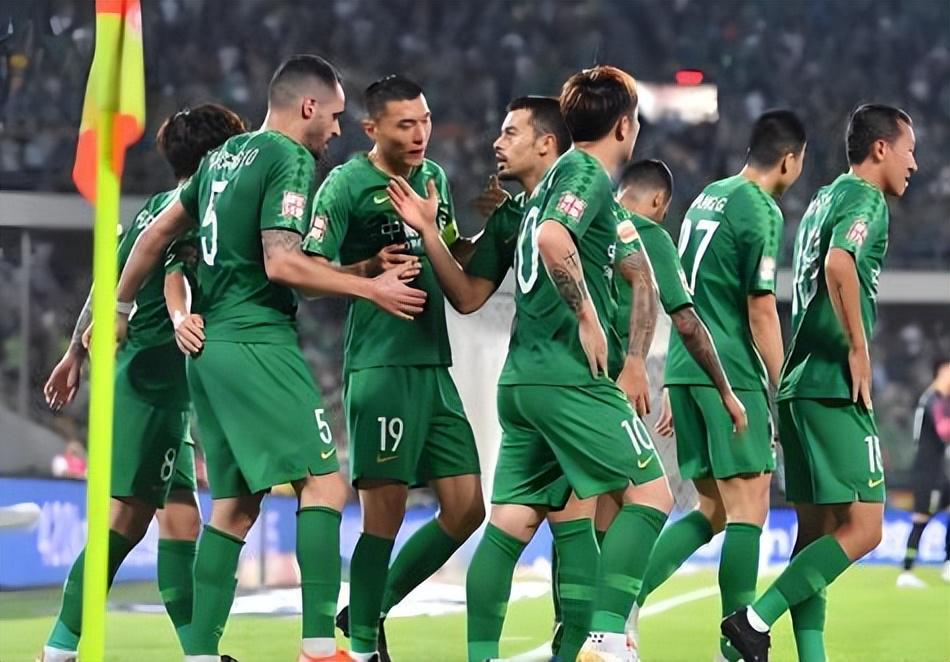 威廉希尔官网-蒙哥马利刚来国安带队冬训，就迎来久违强援复出，曾效力过葡超