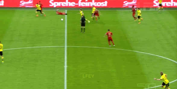 威廉希尔官网-曼联2-1水晶宫：四场艰难比赛后，谁不可替代？