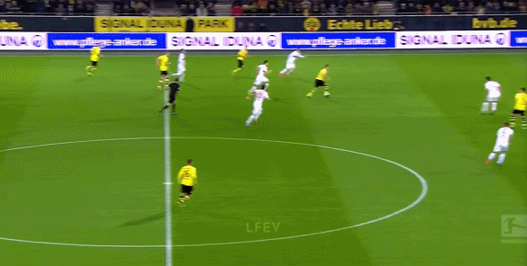 威廉希尔官网-曼联2-1水晶宫：四场艰难比赛后，谁不可替代？