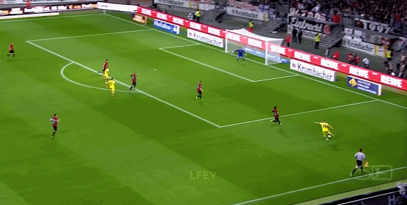 威廉希尔官网-曼联2-1水晶宫：四场艰难比赛后，谁不可替代？