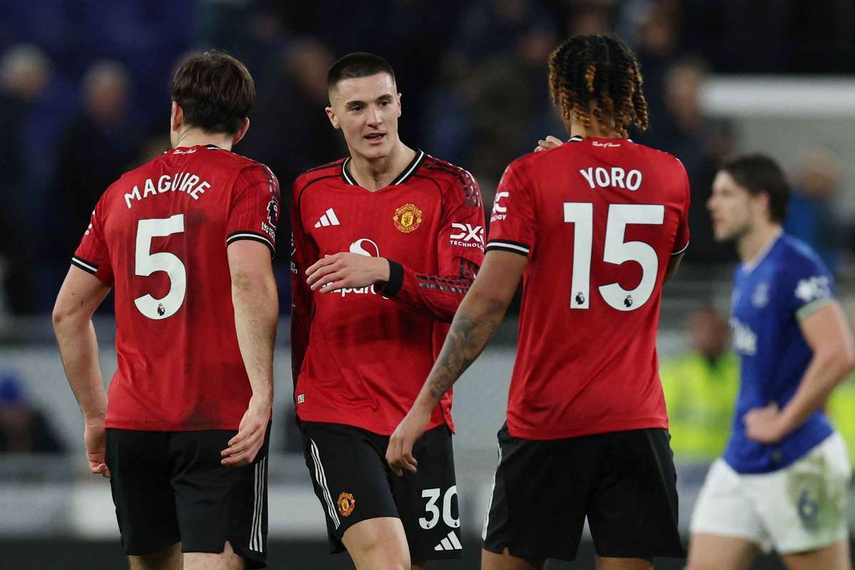 威廉希尔官网-曼联2-1水晶宫：四场艰难比赛后，谁不可替代？